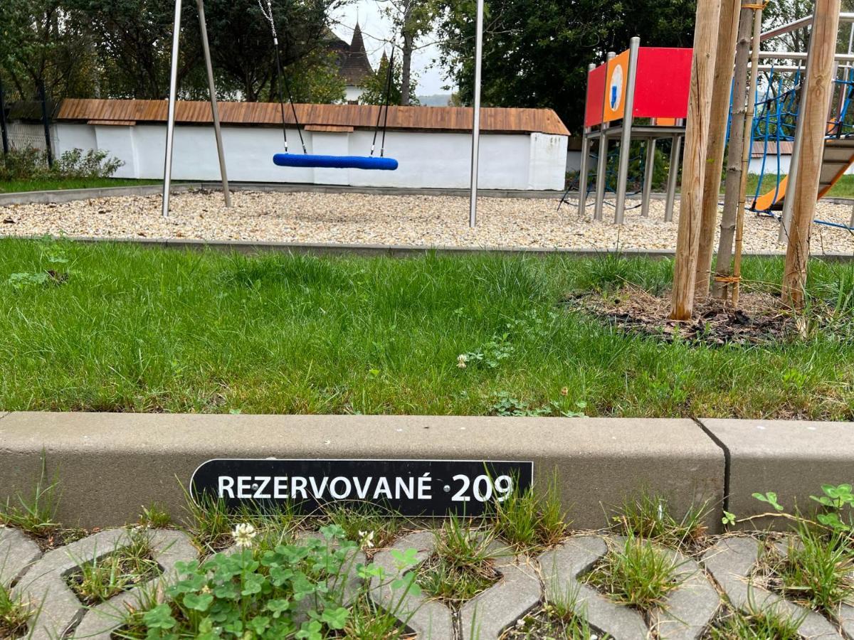 Apartment Timo Besen 209 Bešeňová Eksteriør bilde